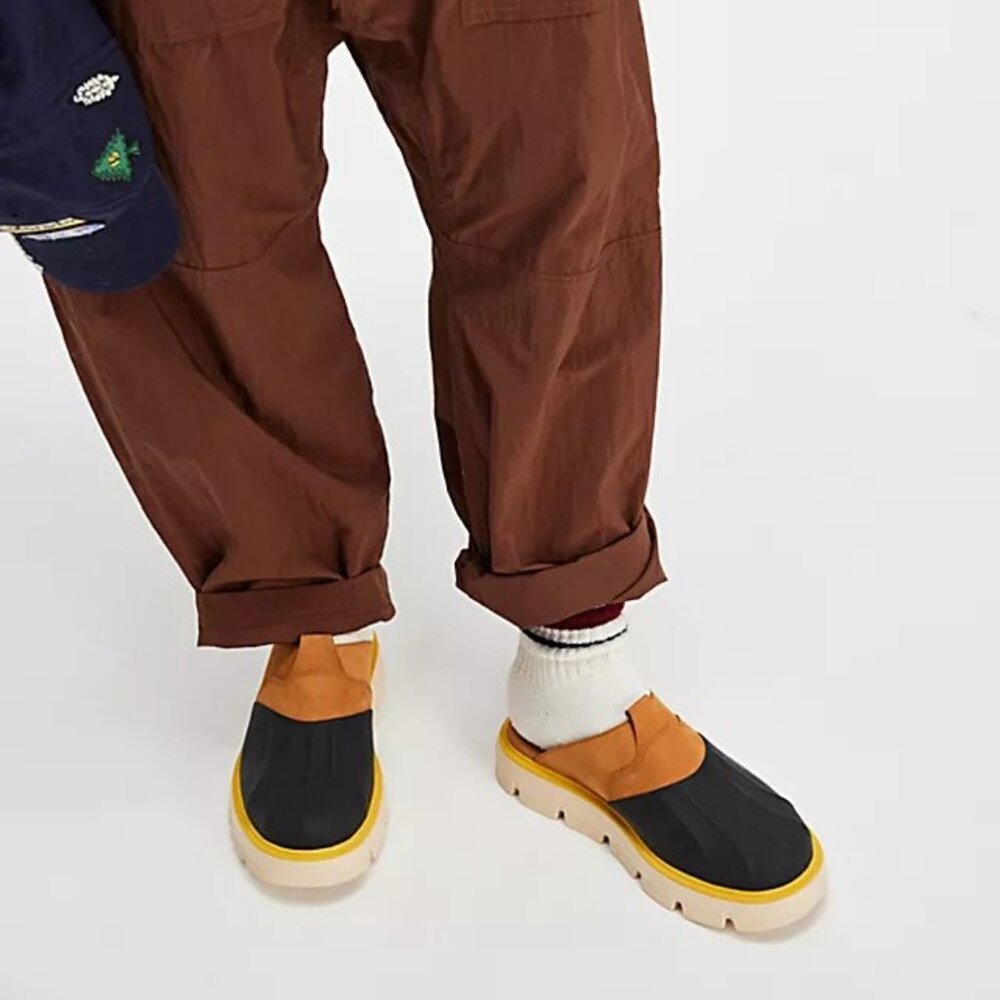 Sorel Two-Tone Black and Tan Mule Clogs with Yellow Trim - Picture 9 of 16